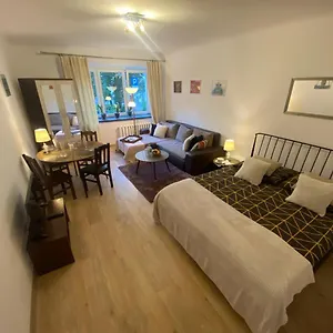 apartament-arsenal.warsawhotelspoland.com/