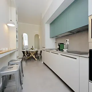 Apartamento Ych-montebello -, Roma