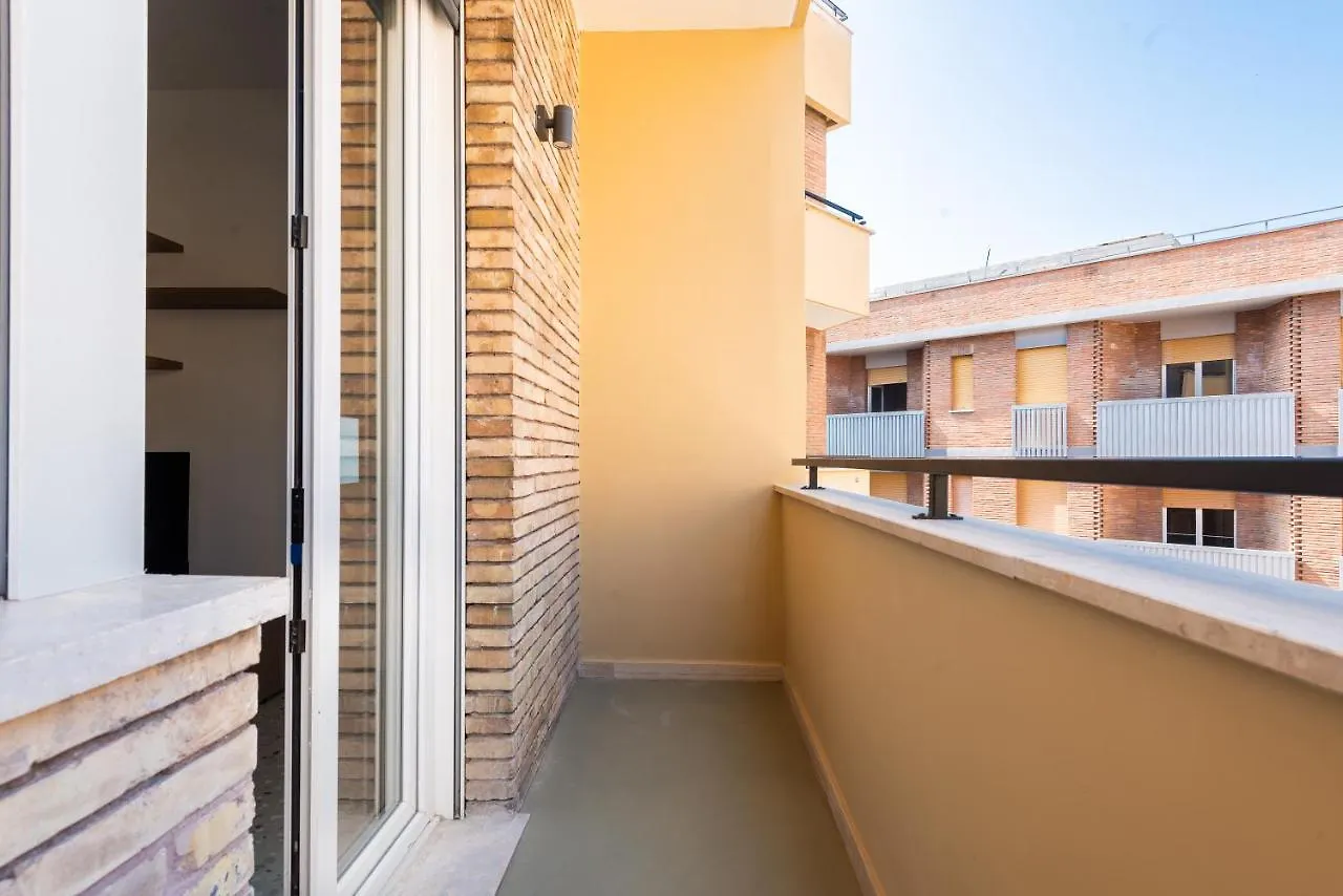 Numa Rome Verso 0*,  إيطاليا